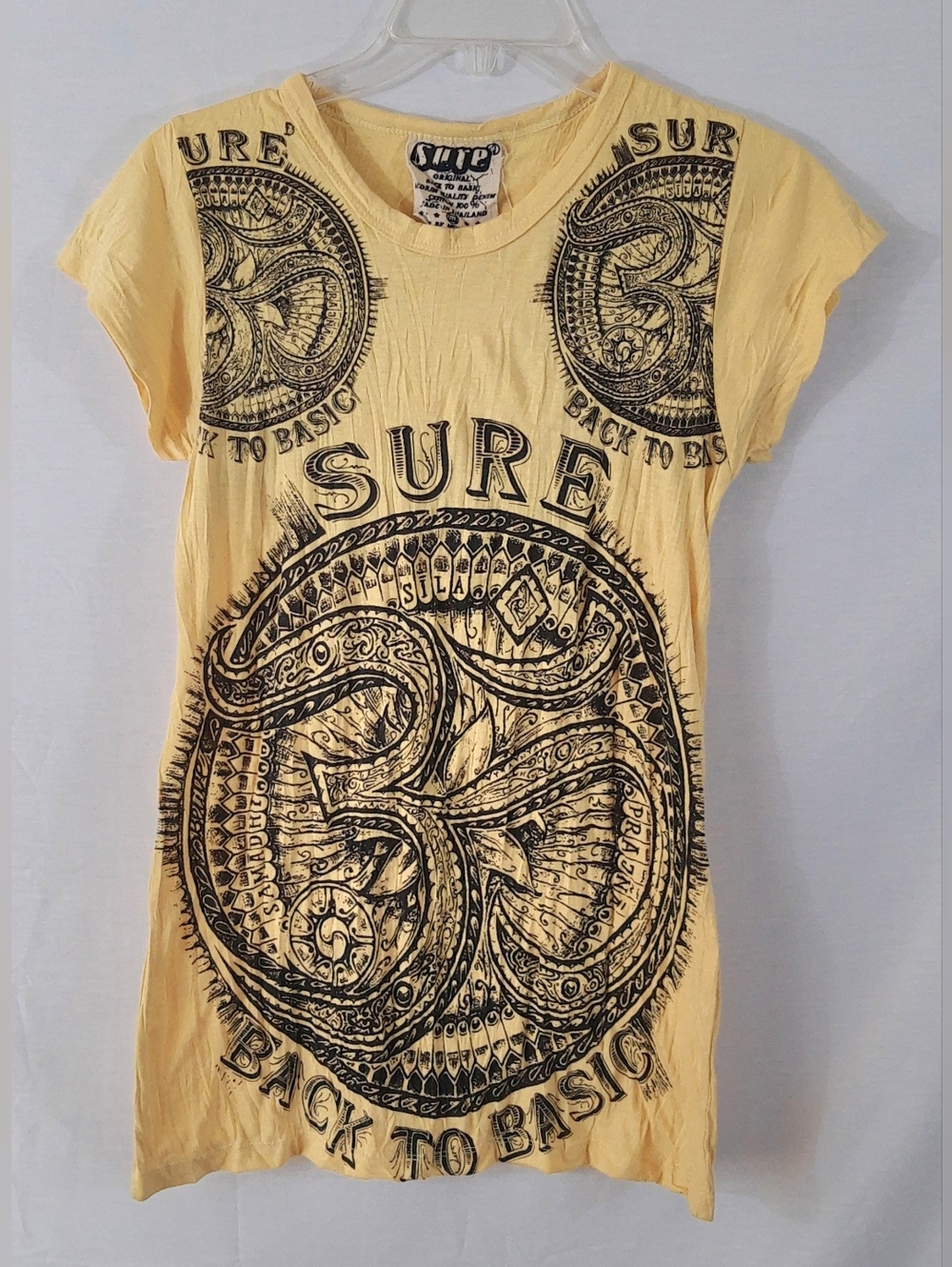 Sure Women's Jr's Yellow Crinkled Hippie Yoga OM Short Sleeve Tshirt Size Medium